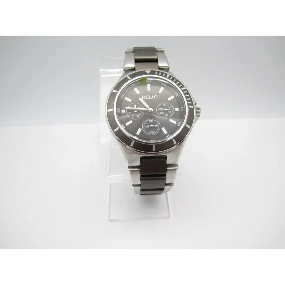 Men Relic Quartz 50m WR Analog 41mm Round Watch (H562) 
